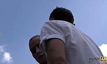 Fickpuppe wird in tschechischem POV-Video ihre Muschi geleckt und gefickt