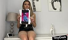 Una bella ragazza amatoriale provoca con il suo piccolo cazzo e i tacchi in un video fatto in casa