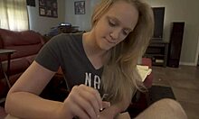 HD-video av Mia Vallis, den hete stesøsteren og kjæresten hennes i aksjon