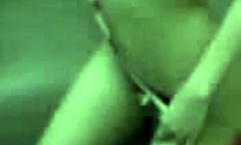 فيديو جنسي لفتاة آسيوية تعرض جسدها في المنزل