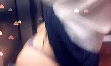 Amatőr tinédzser élvezi az anális szexet és dildóval lovagol a liftben